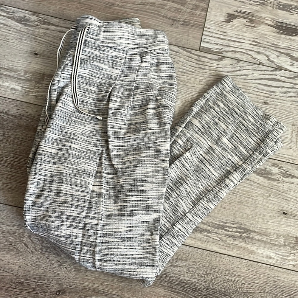 Anthropologie Lilka Striped Sweatpants